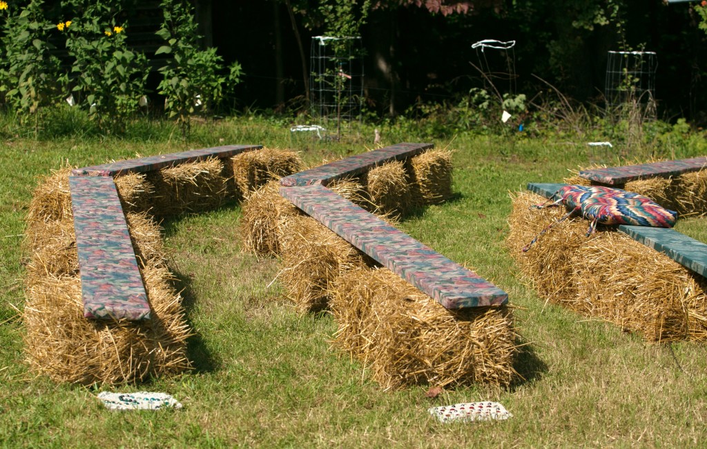 wedding hay bales seats